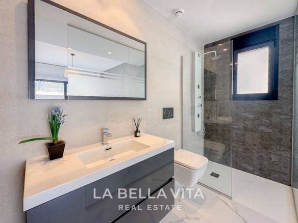 Modern Apartment with Panoramic Sea View for sale in Bellavista, San Miguel de Salinas, Alicante