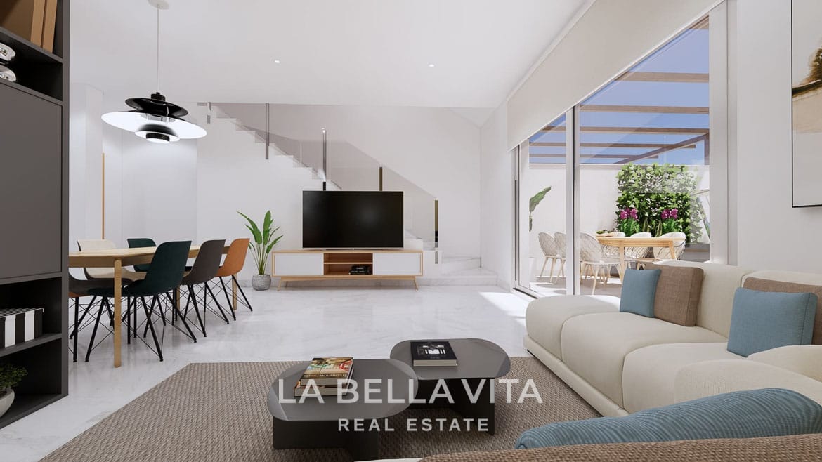 Affordable New Build Frontline Golf Properties with Garages for sale on La Serena Golf in Los Alcázares, Murcia