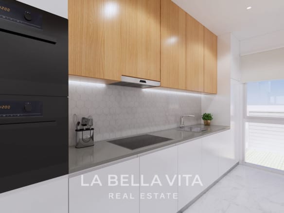 Affordable New Build Frontline Golf Properties with Garages for sale on La Serena Golf in Los Alcázares, Murcia