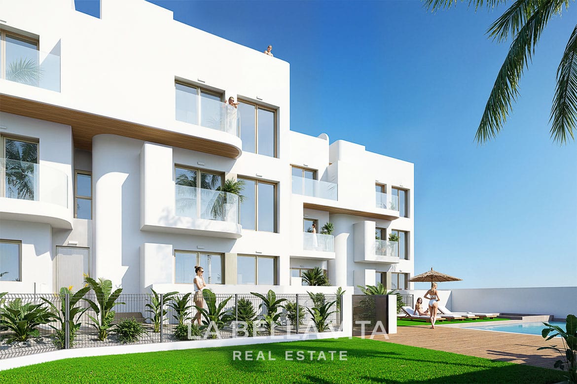 Coastal New Build Modern Golf Apartments with views for sale in La Serena, Los Alcazares, Spain