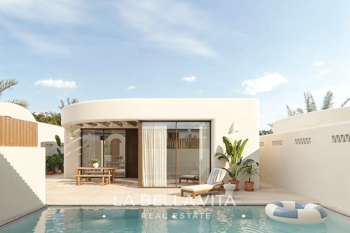 New Build Luxury Mediterranean Ibiza-Style Villas for sale in La FInca Golf Resort, Algorfa, Alicante