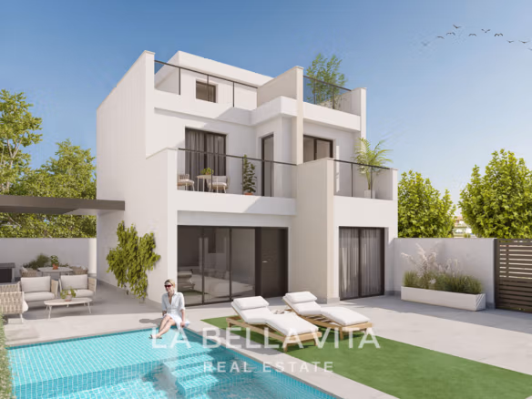 Exclusive New Build Villas with Private Pools for sale just 150 m from the Beach in Los Alcázares, Murcia