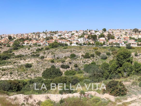 Stunning New Build Mediterranean Villa with Pool just 3 km from the Beach in La Marina Urbanisation, Alicante