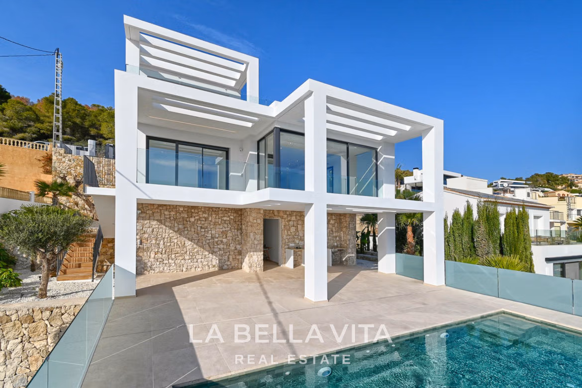 Elevated New Build Key Ready Villa with Panoramic Sea Views for Sale in Calpe