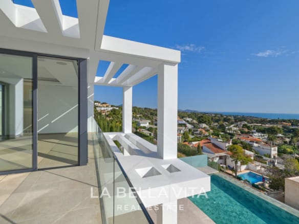 Elevated New Build Key Ready Villa with Panoramic Sea Views for Sale in Calpe