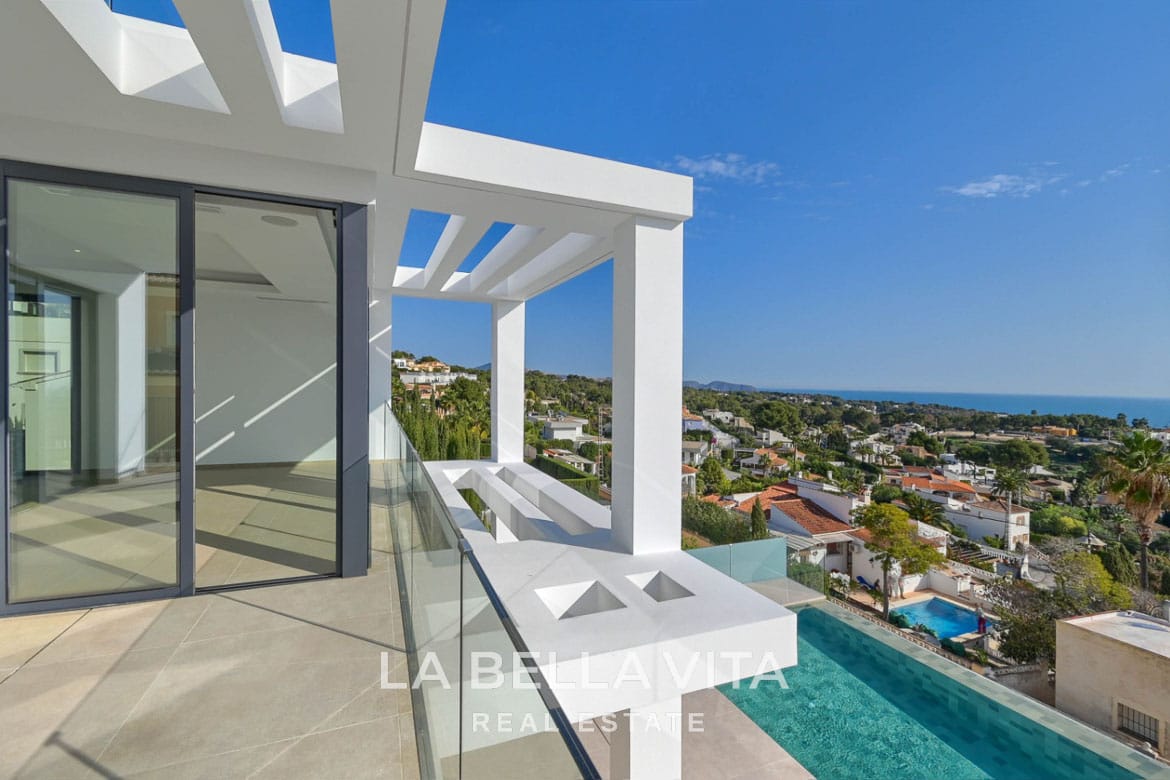Elevated New Build Key Ready Villa with Panoramic Sea Views for Sale in Calpe