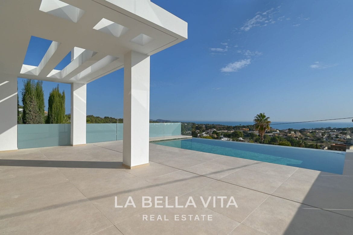 Elevated New Build Key Ready Villa with Panoramic Sea Views for Sale in Calpe