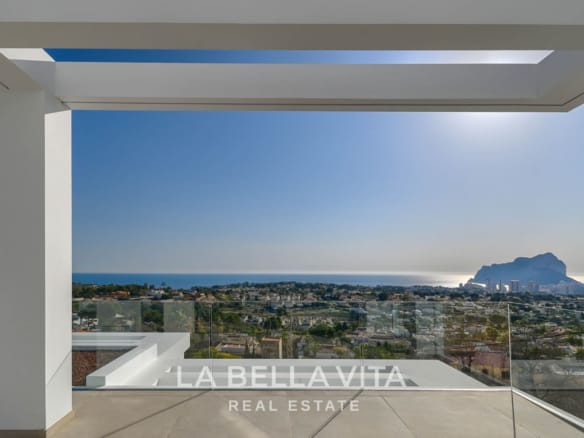 Elevated New Build Key Ready Villa with Panoramic Sea Views for Sale in Calpe
