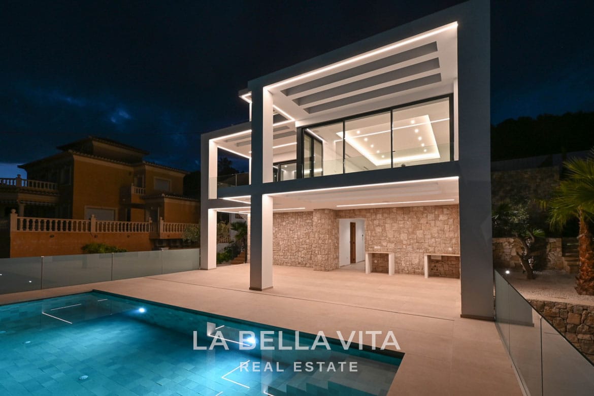 Elevated New Build Key Ready Villa with Panoramic Sea Views for Sale in Calpe