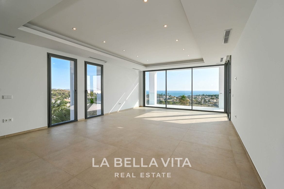 Elevated New Build Key Ready Villa with Panoramic Sea Views for Sale in Calpe