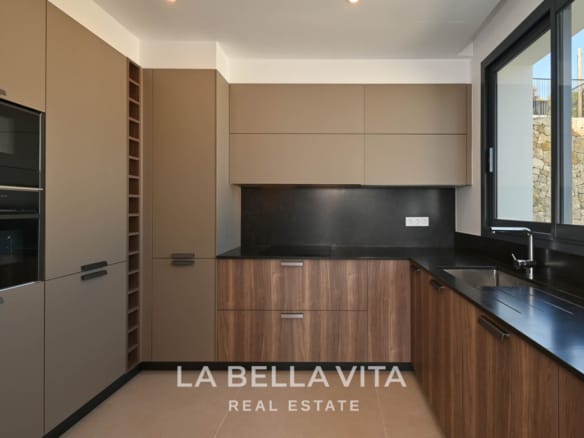 Elevated New Build Key Ready Villa with Panoramic Sea Views for Sale in Calpe