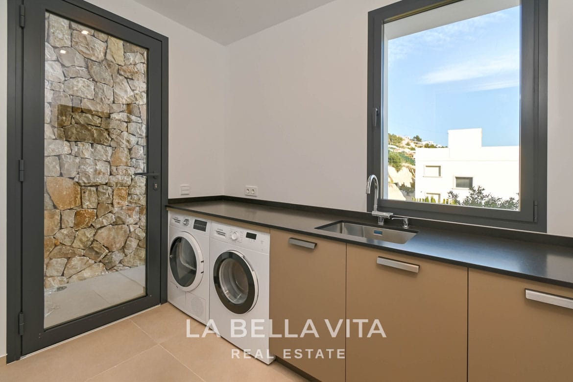Elevated New Build Key Ready Villa with Panoramic Sea Views for Sale in Calpe