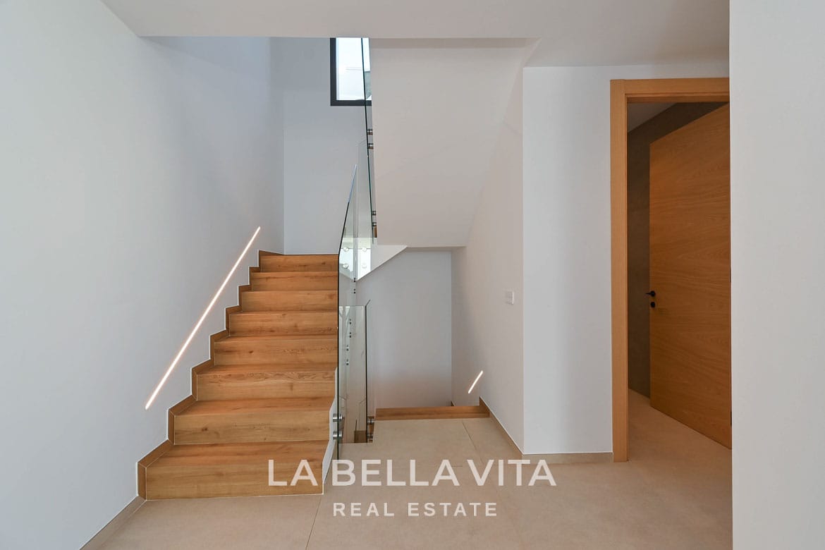 Elevated New Build Key Ready Villa with Panoramic Sea Views for Sale in Calpe