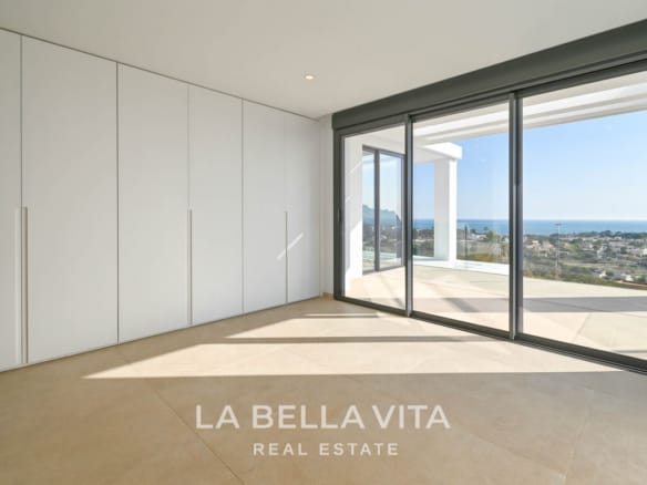 Elevated New Build Key Ready Villa with Panoramic Sea Views for Sale in Calpe