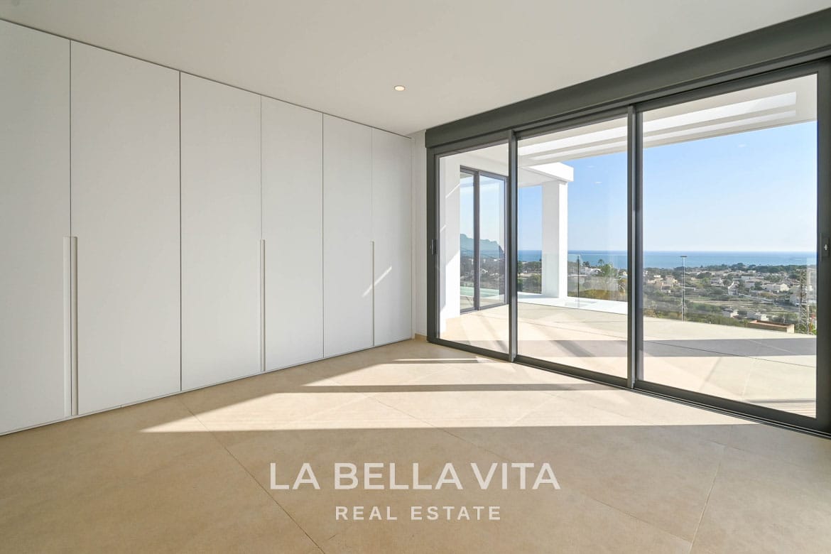 Elevated New Build Key Ready Villa with Panoramic Sea Views for Sale in Calpe