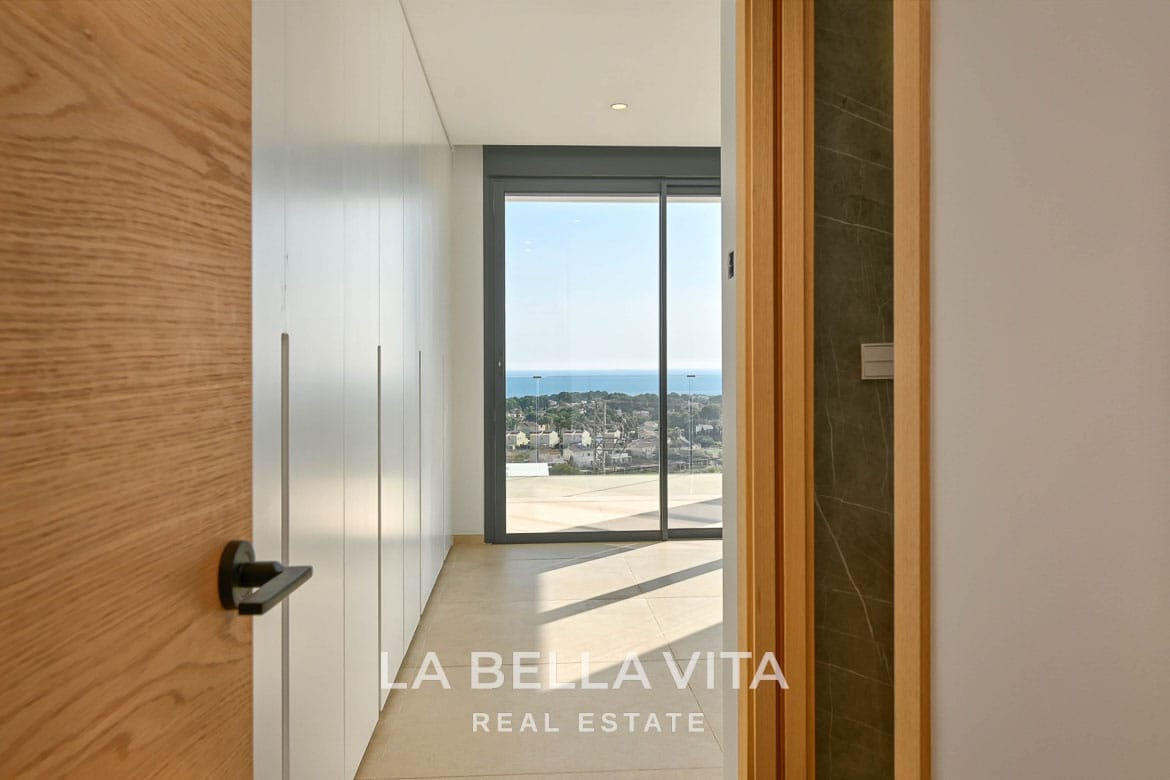 Elevated New Build Key Ready Villa with Panoramic Sea Views for Sale in Calpe