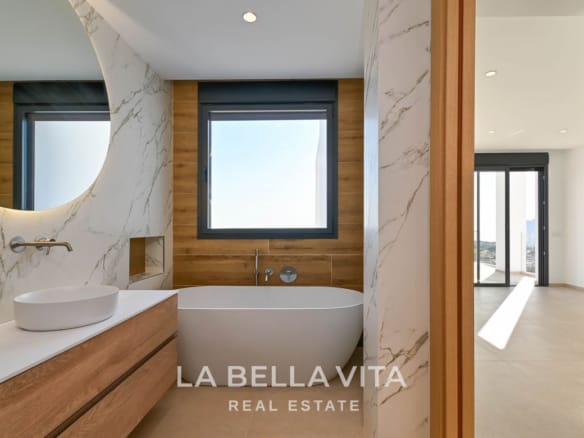 Elevated New Build Key Ready Villa with Panoramic Sea Views for Sale in Calpe