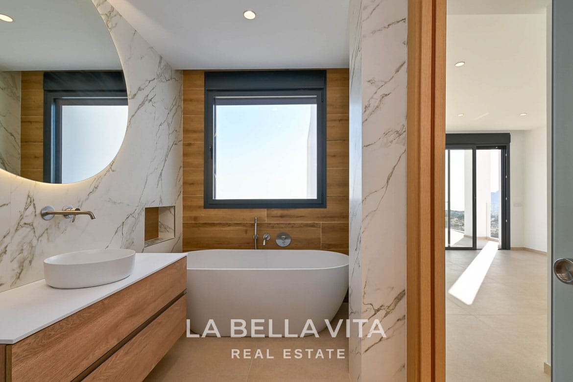 Elevated New Build Key Ready Villa with Panoramic Sea Views for Sale in Calpe