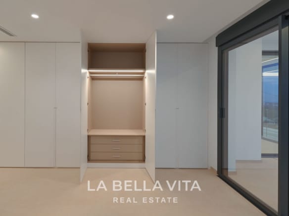 Elevated New Build Key Ready Villa with Panoramic Sea Views for Sale in Calpe