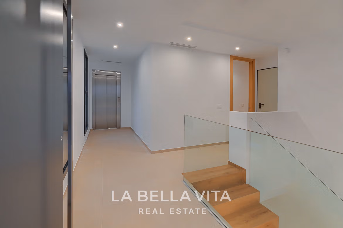 Elevated New Build Key Ready Villa with Panoramic Sea Views for Sale in Calpe