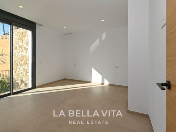 Elevated New Build Key Ready Villa with Panoramic Sea Views for Sale in Calpe