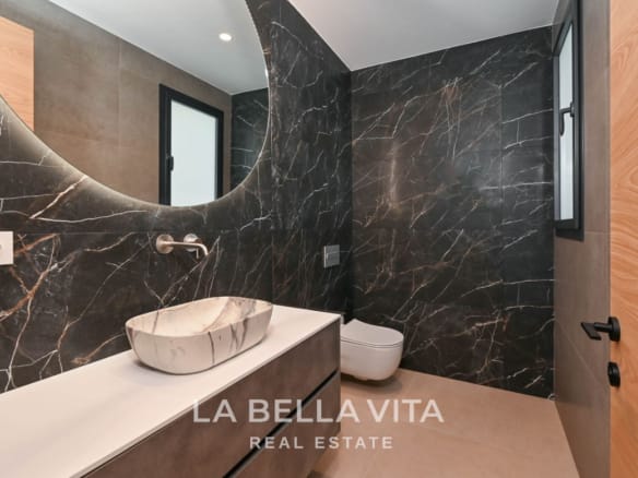 Elevated New Build Key Ready Villa with Panoramic Sea Views for Sale in Calpe