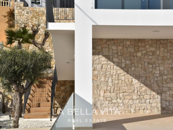 Elevated New Build Key Ready Villa with Panoramic Sea Views for Sale in Calpe