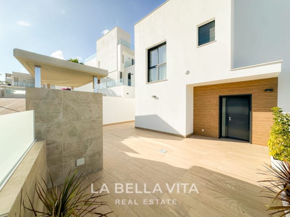 Spacious 6-Bedroom Villa for Sale in Campoamor, Orihuela Costa – Lift, Private Pool, Basement & Garage