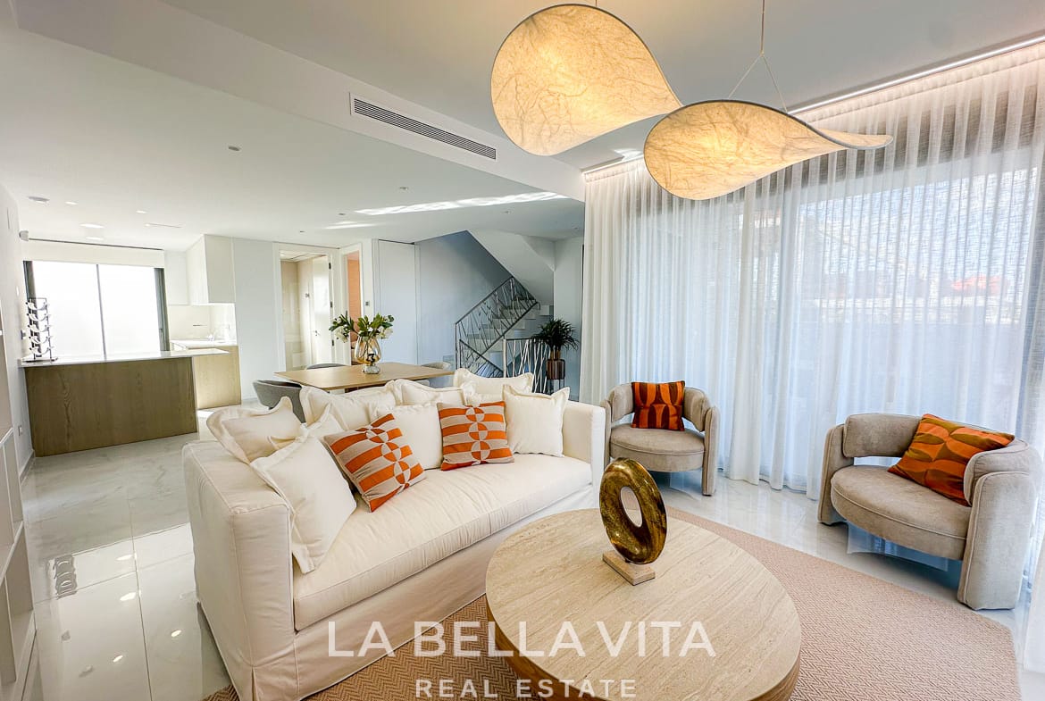 Spacious 6-Bedroom Villa for Sale in Campoamor, Orihuela Costa – Lift, Private Pool, Basement & Garage