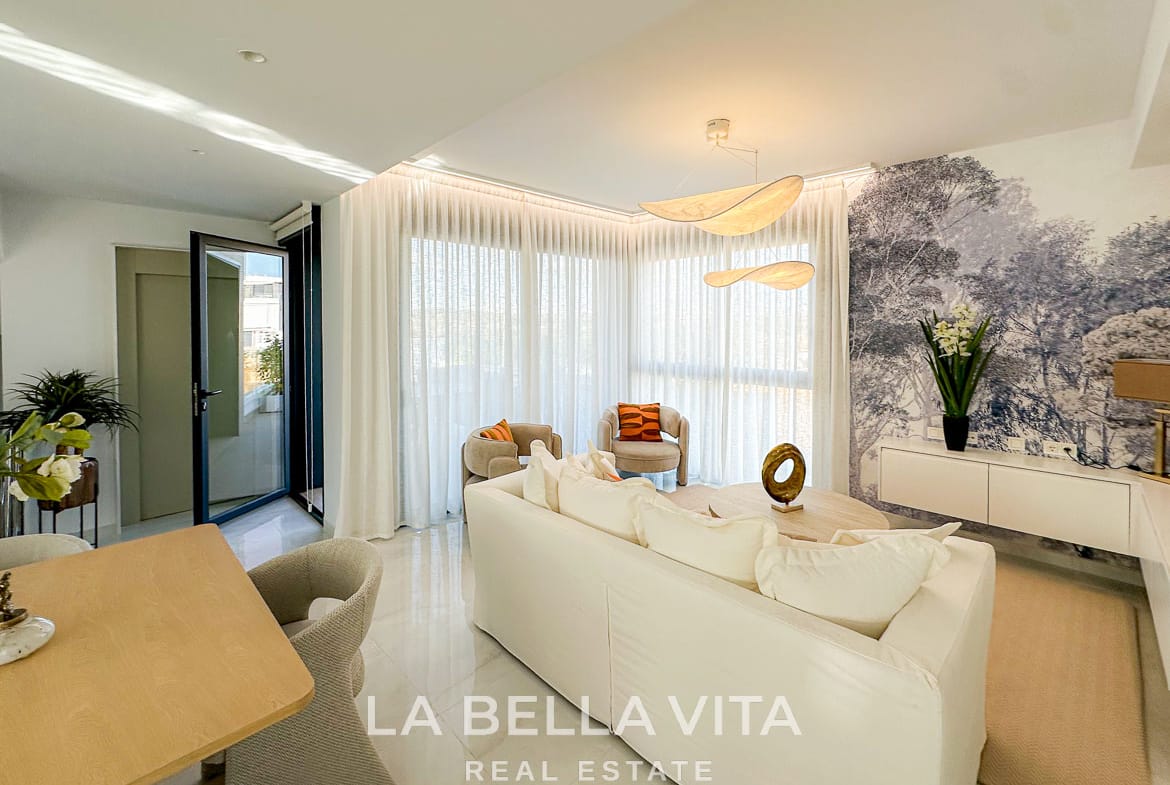 Spacious 6-Bedroom Villa for Sale in Campoamor, Orihuela Costa – Lift, Private Pool, Basement & Garage