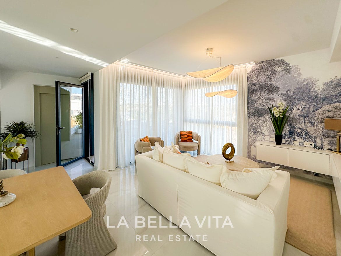 6-Bedroom Villa for Sale in Campoamor, Orihuela Costa – 18 Spacious 6-Bedroom Villa for Sale in Campoamor, Orihuela Costa – Lift, Private Pool, Basement & Garage