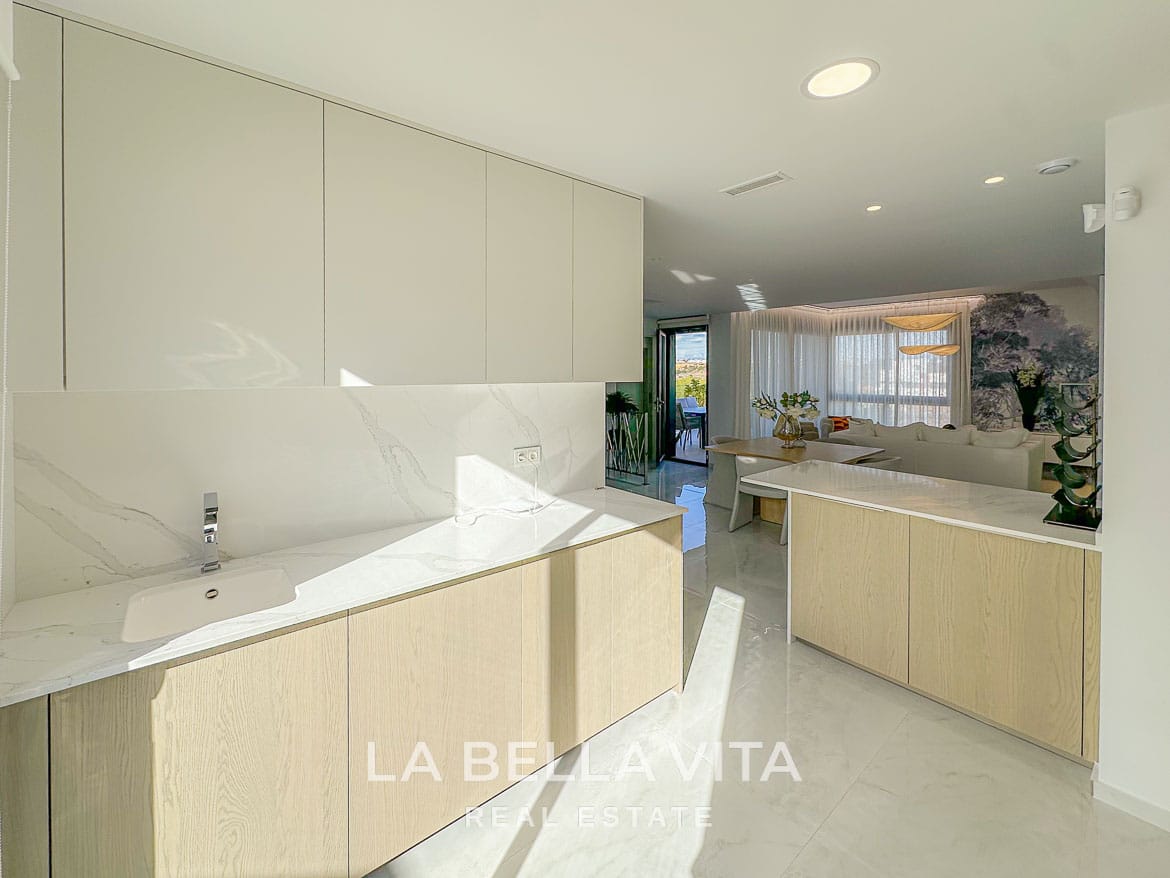 6-Bedroom Villa for Sale in Campoamor, Orihuela Costa – 20 Spacious 6-Bedroom Villa for Sale in Campoamor, Orihuela Costa – Lift, Private Pool, Basement & Garage