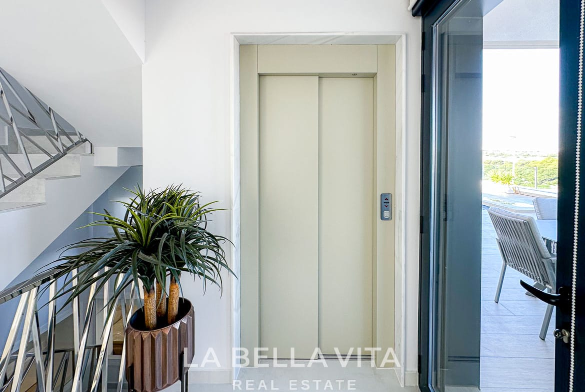 Spacious 6-Bedroom Villa for Sale in Campoamor, Orihuela Costa – Lift, Private Pool, Basement & Garage