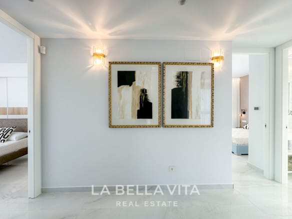 Spacious 6-Bedroom Villa for Sale in Campoamor, Orihuela Costa – Lift, Private Pool, Basement & Garage