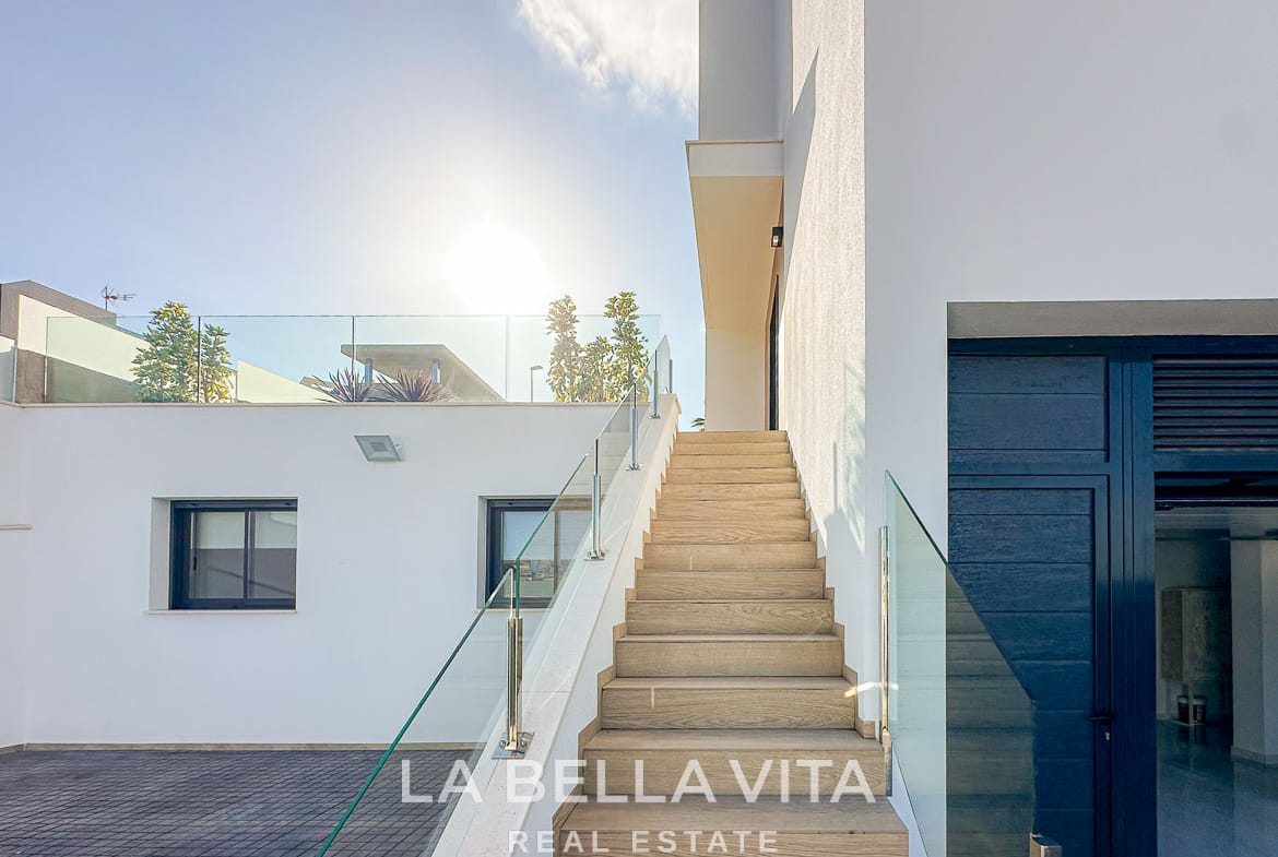 Spacious 6-Bedroom Villa for Sale in Campoamor, Orihuela Costa – Lift, Private Pool, Basement & Garage