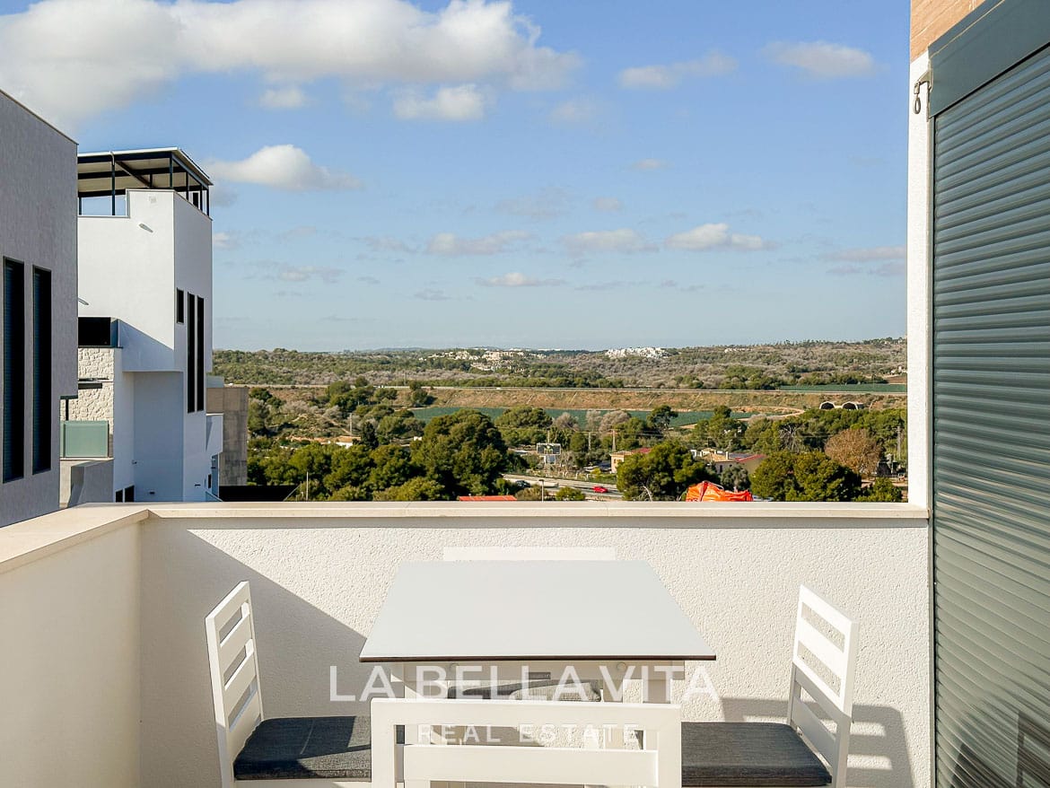 6-Bedroom Villa for Sale in Campoamor, Orihuela Costa – 53