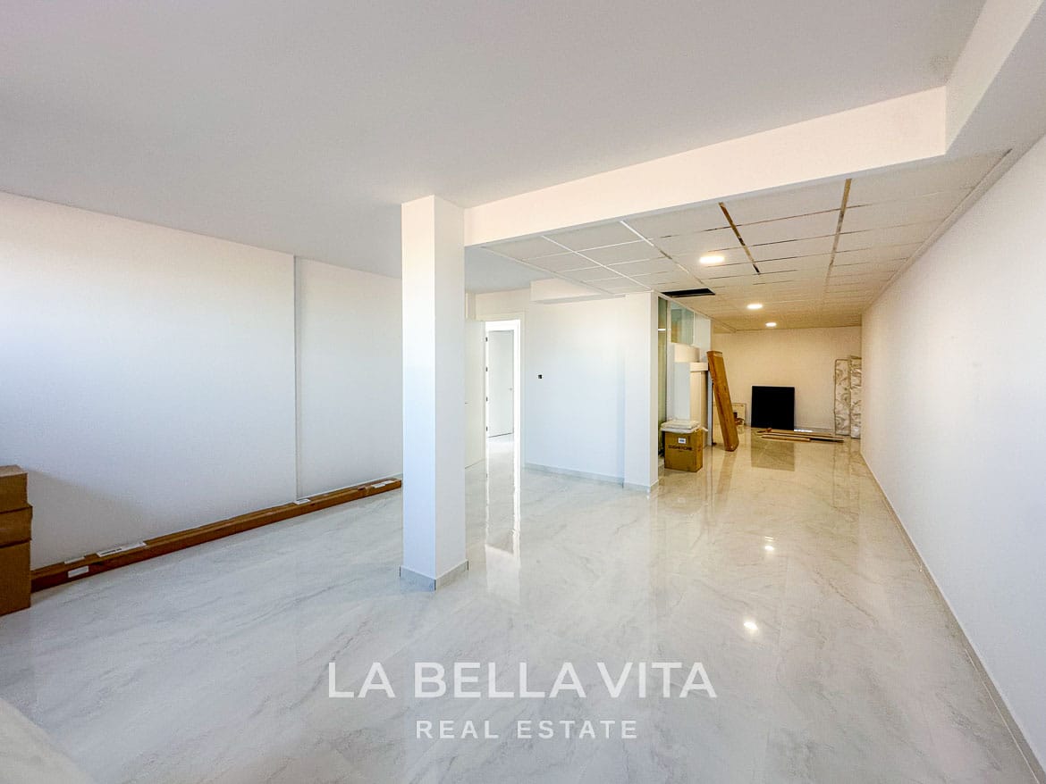 6-Bedroom Villa for Sale in Campoamor, Orihuela Costa – 61