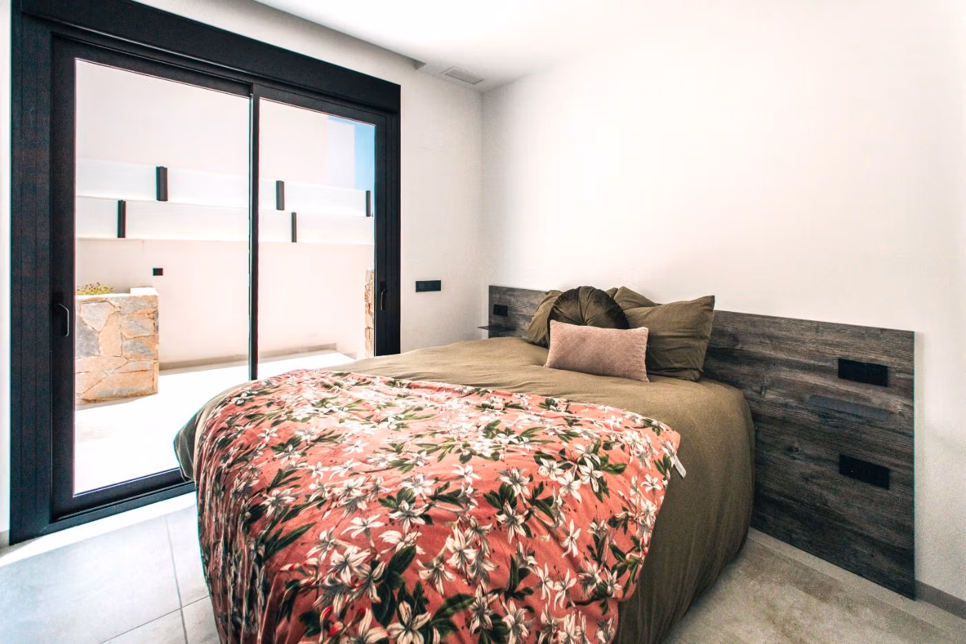 Luxuriöses, modernes Doppelhaus mit vier Schlafzimmern von La Marquesa Golf – Ciudad Quesada
