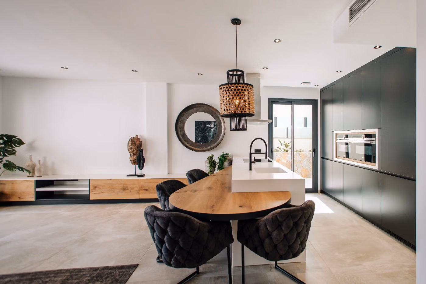 Luxuriöses, modernes Doppelhaus mit vier Schlafzimmern von La Marquesa Golf – Ciudad Quesada