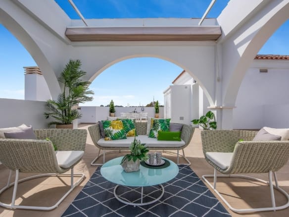 Modern Mediterranean 3-bedroom Penthouse Apartments with Solarium in Ciudad Quesada