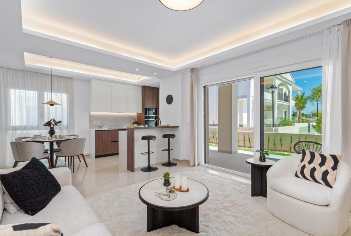 Modern Mediterranean 2 Bedroom Top Floor Apartment for Sale in Ciudad Quesada, Costa Blanca