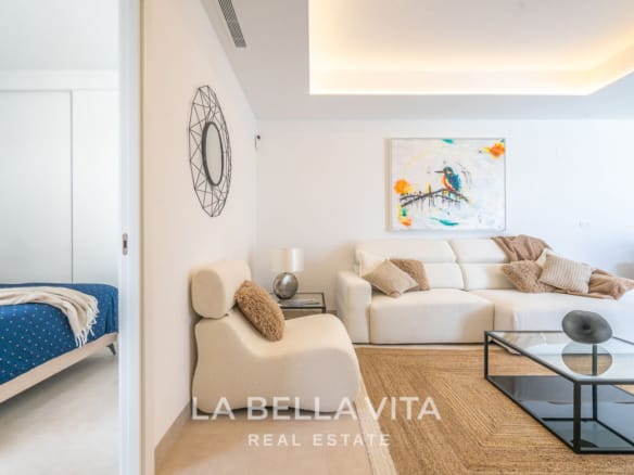 Single-Level New Build Villas for Sale in Roldán – Private Pool, Solarium & Village Lifestyle