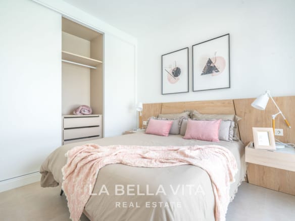 Single-Level New Build Villas for Sale in Roldán – Private Pool, Solarium & Village Lifestyle