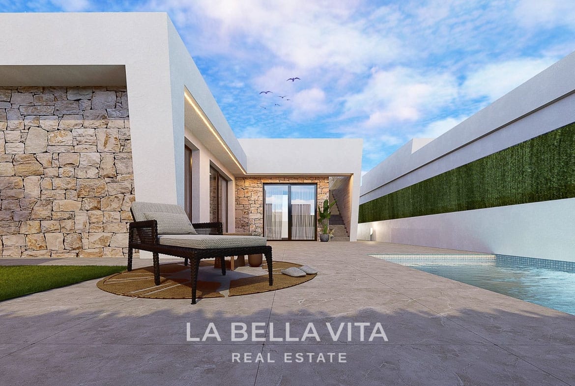 Single-Level New Build Villas for Sale in Roldán – Private Pool, Solarium & Village Lifestyle