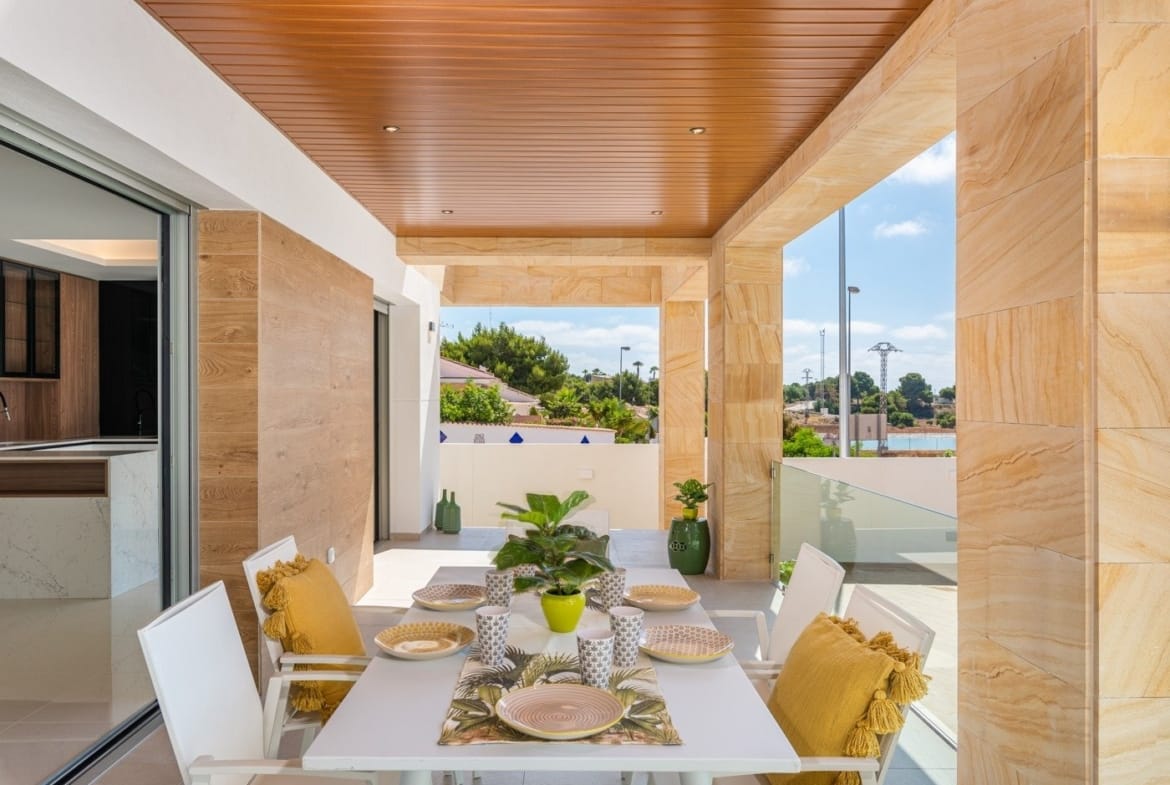 Elegant 4 Bedroom New Build Villa with Private Pool for Sale in Ciudad Quesada