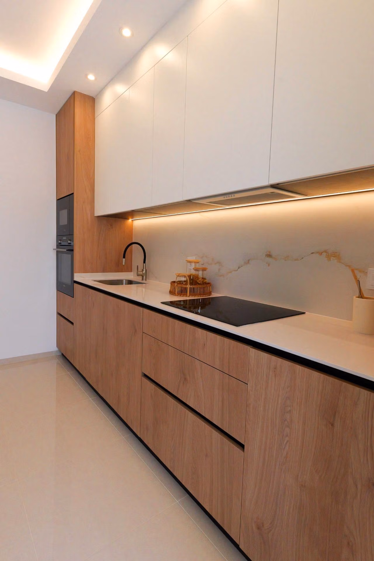 NEW-BUILD-RESIDENTIAL-COMPLEX-IN-ROJALES-18 Новопостроен средиземноморски апартамент с 3 спални на последния етаж и солариум за продажба в Сиудад Кесада