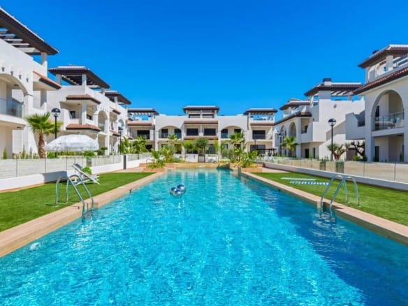 New Build Mediterranean 3-Bedroom Ground Floor Apartment for Sale in Ciudad Quesada