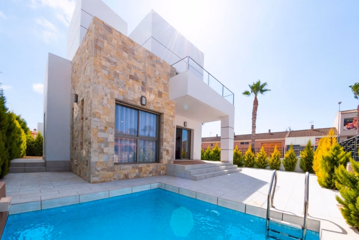 New Build Key Ready Villa with private pool in Los Alcazares, Murcia
