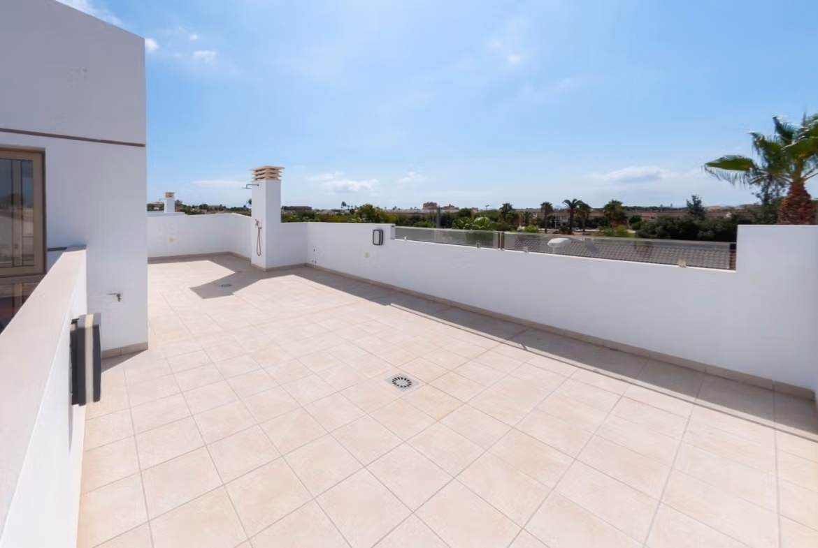 New Build Key Ready Villa with private pool in Los Alcazares, Murcia solarium