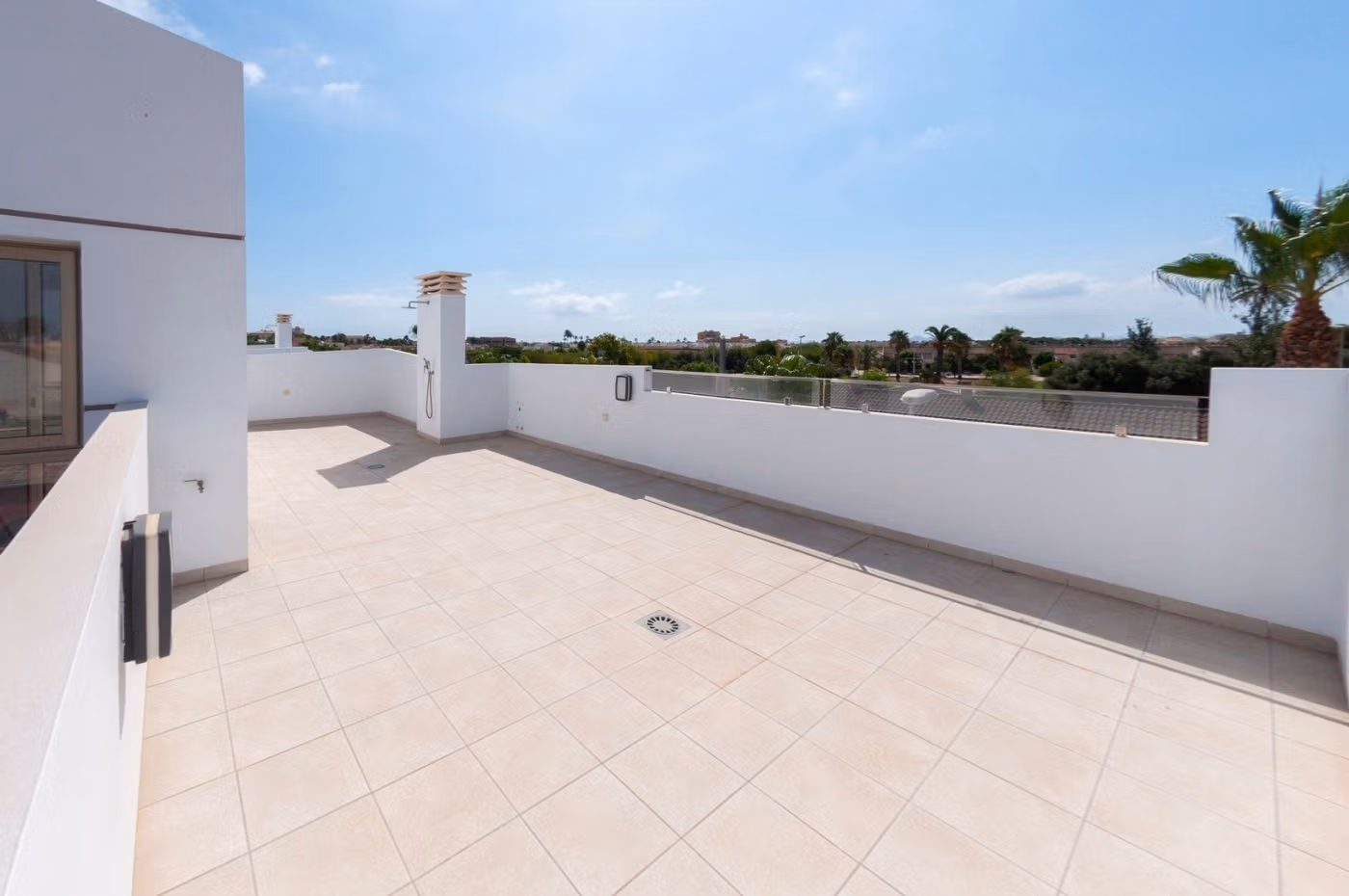 New Build Villa with Private Pool for sale in Los Alcazares New Build Key Ready Villa with private pool in Los Alcazares, Murcia solarium